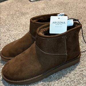 Brown Arizona Jean Co. Never Worn Boots